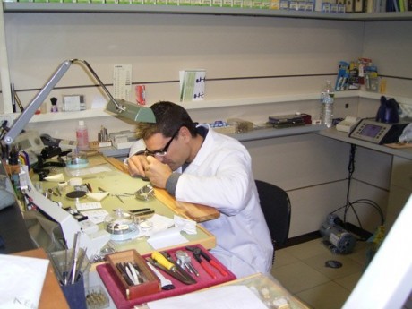 Taller de relojería - Reparación de relojes - Servicio técnico oficial de relojería - Santa Cruz - Tenerife 